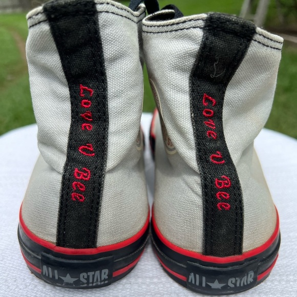 Converse Rare High Top Sneakers Product Red Campaign Men 11.5 Woman 13.5 - Picture 2 of 9